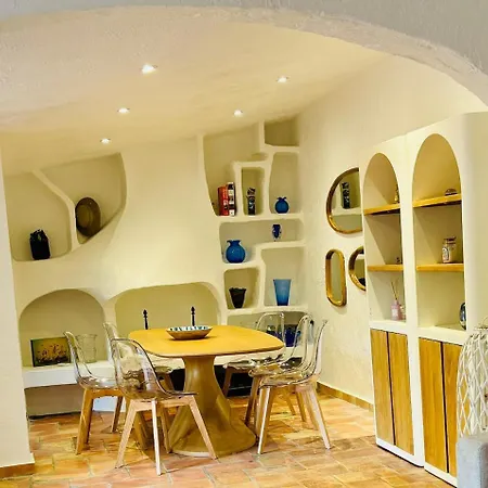 Jardin Secret Centre-ville D'antibes * 앙티브