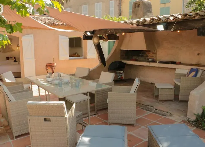 Jardin Secret Centre-ville D'antibes * Antibes