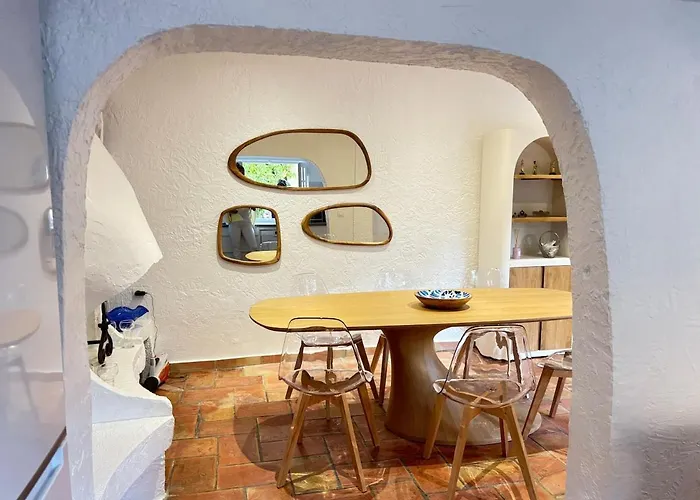 Jardin Secret Centre-ville D'antibes Antibes